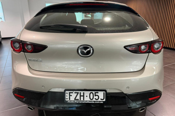 2025 Mazda 3 BP Series G20 Pure Hatch Image 6