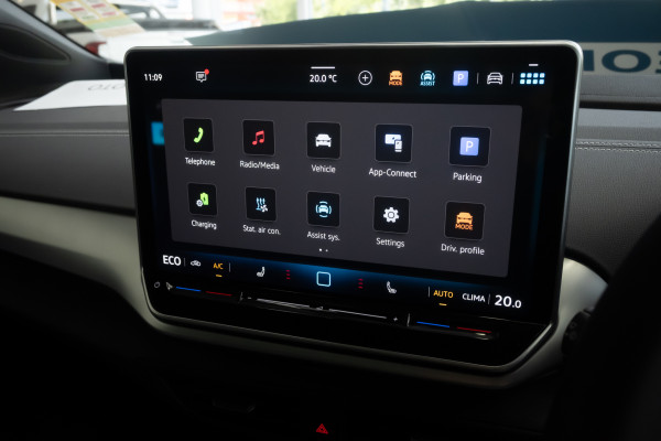 2025 MY25.5 Volkswagen ID. 5 E2 Pro SUV Image 18