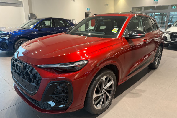 2025 Audi Q5 FY TDI Sport SUV Image 5