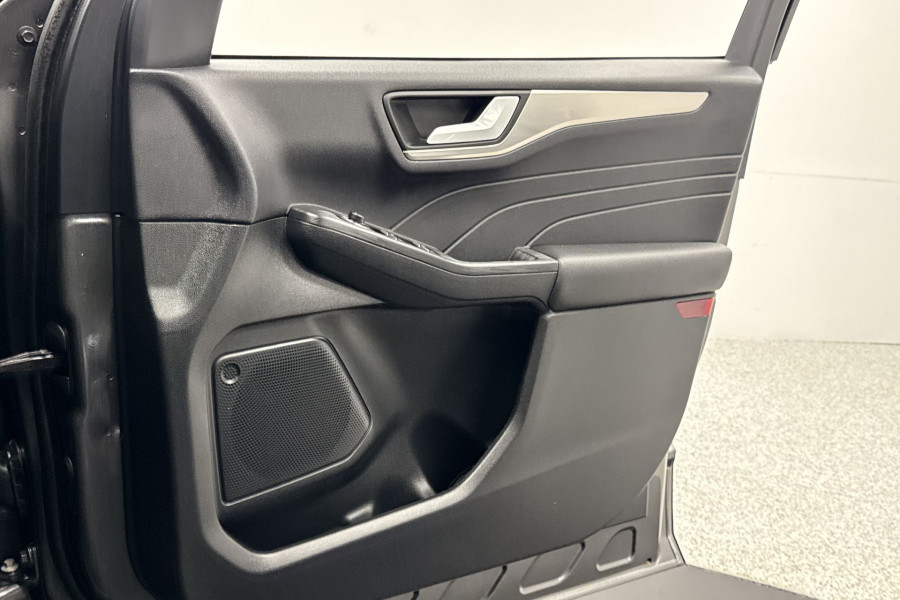 2023 MY23.25 Ford Escape ZH  SUV Image 18