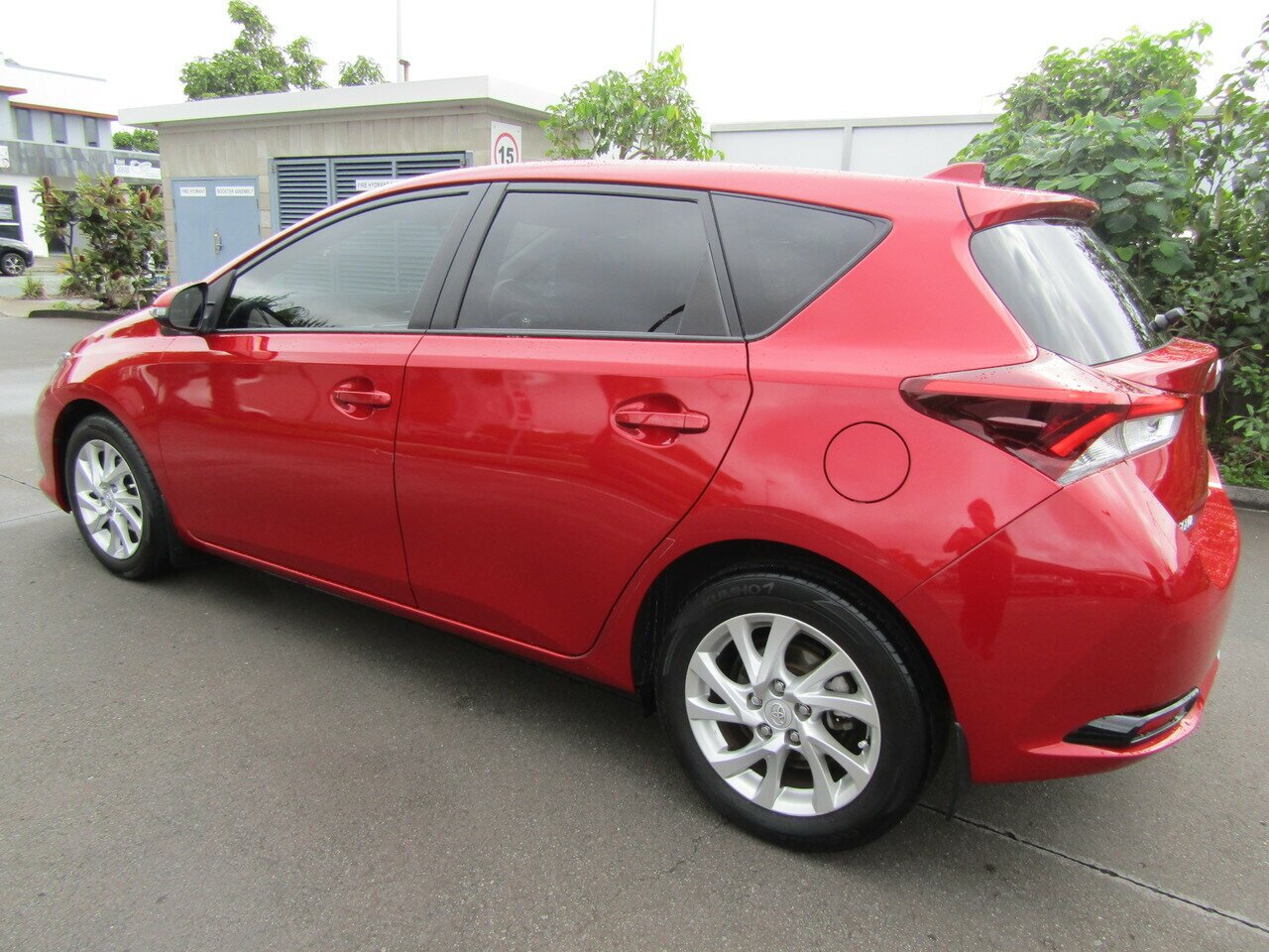 2016 Toyota Corolla ZRE182R Ascent Sport Hatch Image 5