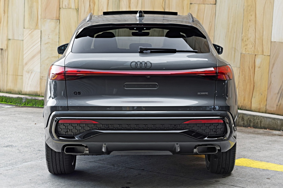 2026 Audi Q5 e-hybrid 270kW SUV