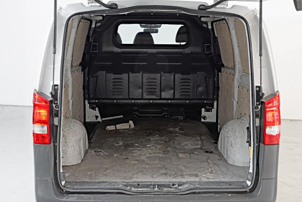 2022 Mercedes-Benz Vito 447 116CDI Bus image 19