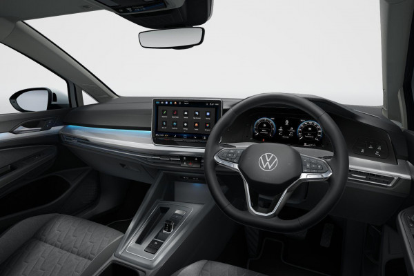 2026 Volkswagen Golf 8.5 110TSI Life Hatch Image 9