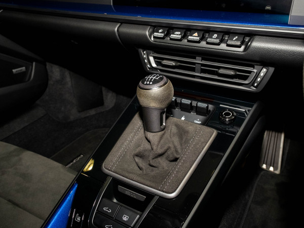 2022 Porsche 911 992 Carrera GTS Coupe image 25