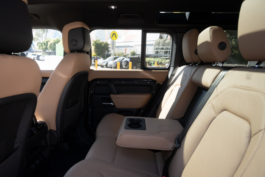 2026 Land Rover Defender L663 110 D350 X-Dynamic HSE SUV