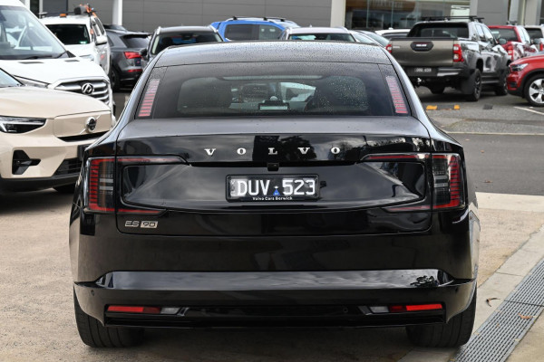 2026 Volvo ES90  Ultra Single Motor Sedan Image 4