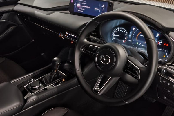 2025 Mazda 3 BP Series G20 Touring Hatch Image 13