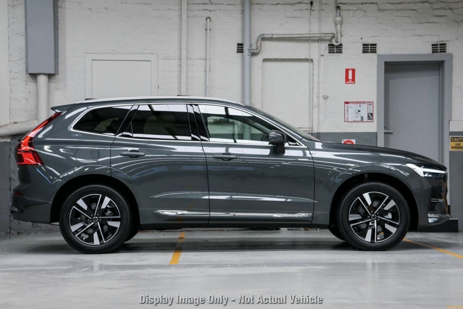 2026 Volvo XC60 UZ Plus B5 Bright SUV Image 17