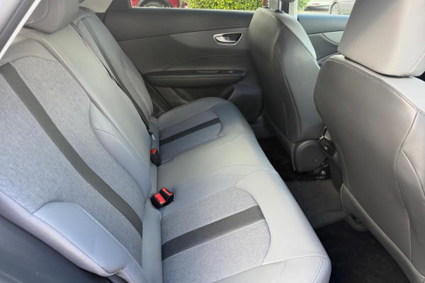 2026 MG MG4 AH4E Essence 64 Hatch Image 14