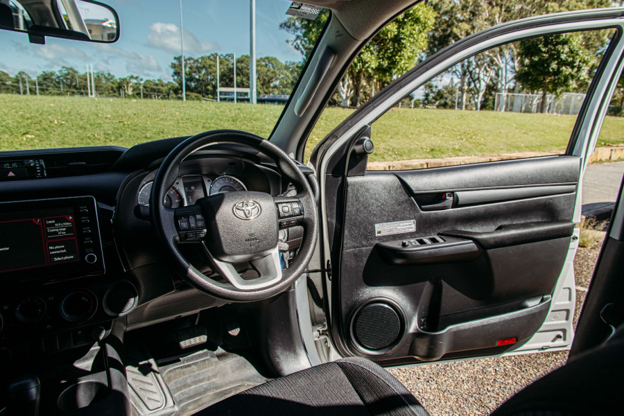 2021 Toyota HiLux GUN136R SR Hi-Rider Double Cab Image 29