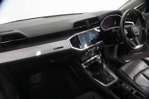 2021 Audi Q3 F3 35 TFSI SUV Image 9
