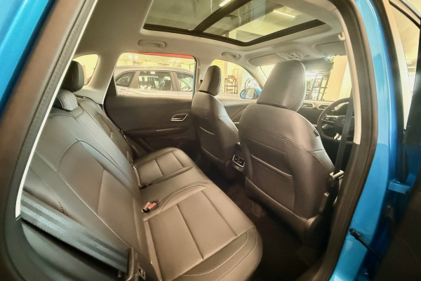 2026 MG ZS ZS32 Essence SUV Image 8