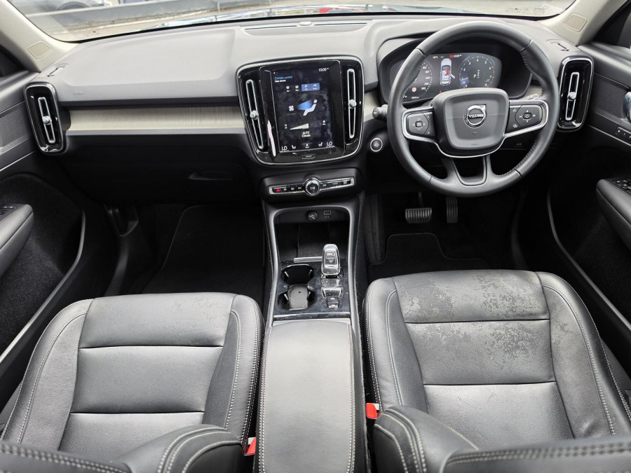 2018 MY19 Volvo XC40 XZ T4 Inscription SUV Image 13