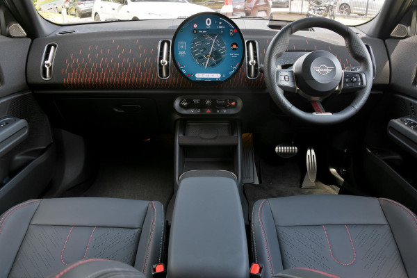 2026 MINI Countryman U25 S JCW Sport SUV image 4