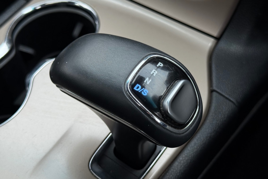2015 Jeep Grand Cherokee WK Laredo SUV Image 13