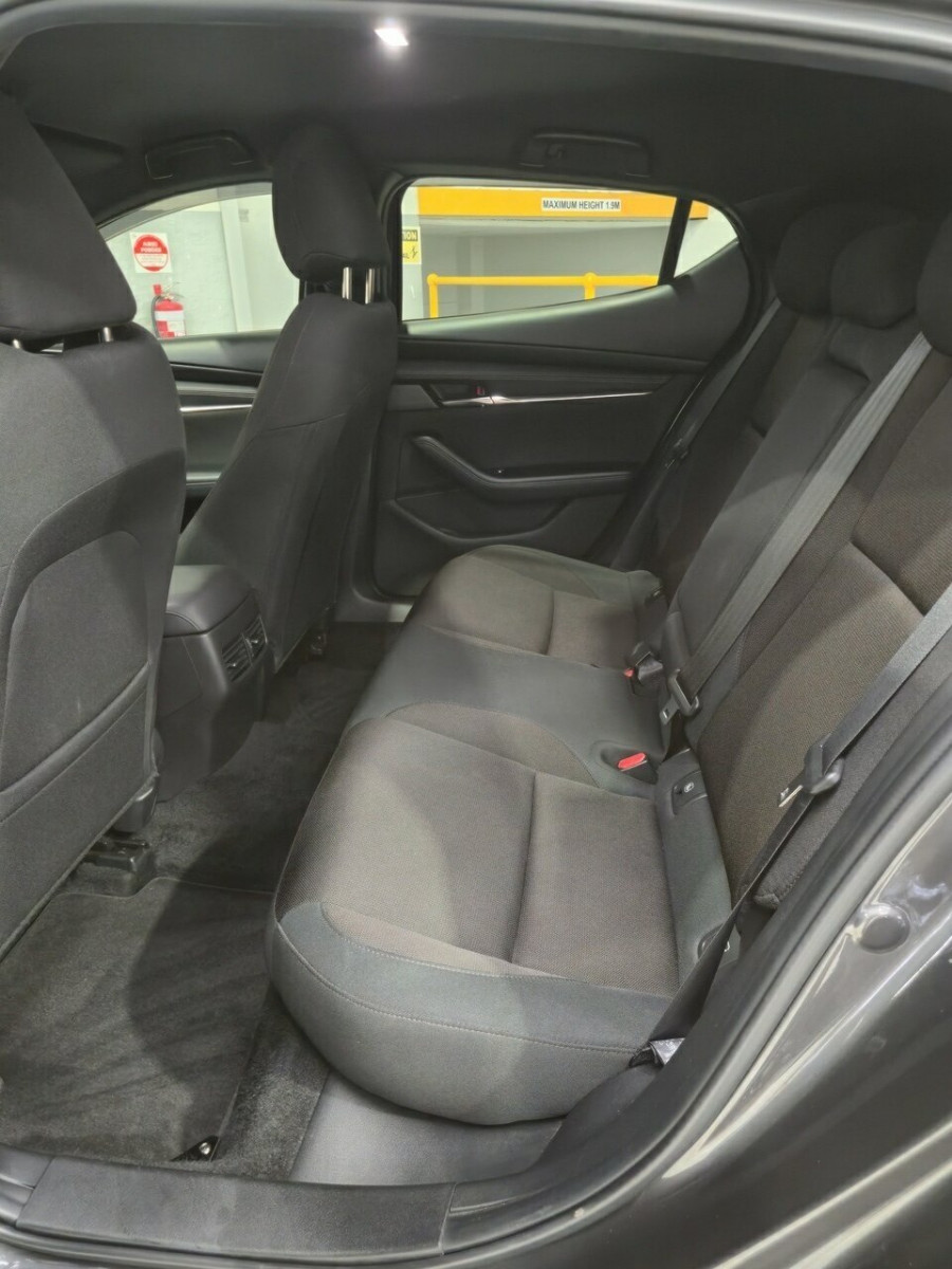 2023 Mazda 3 BP Series G20 Evolve Hatch Image 18