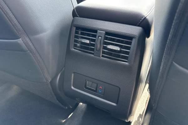 2025 Mitsubishi Outlander ZM Exceed SUV Image 14