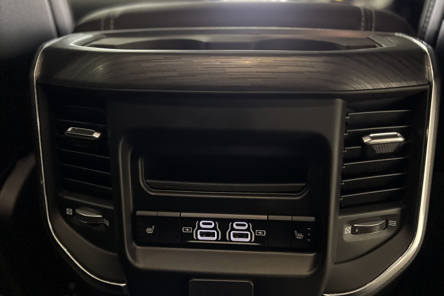 2024 Ram 1500 DT Laramie Ute Image 18