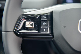 2024 MG MG4 MEH32 Essence 64 Hatch
