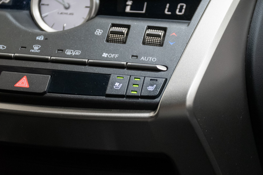 2020 Lexus Nx300 F-Sport (Fwd) SUV Image 21