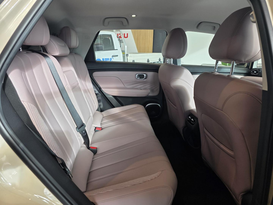 2026 AION UT No Series Premium Hatch Image 13