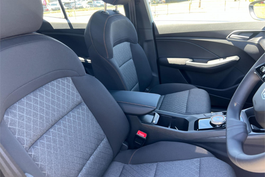 2025 MY24.5 MG MG3 ZP22 Excite Hybrid+ Hatch Image 16