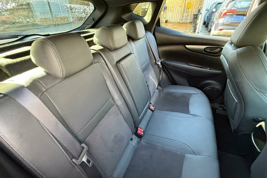 2021 MY0  Nissan QASHQAI J11 Series 3 Midnight Edition SUV Image 25