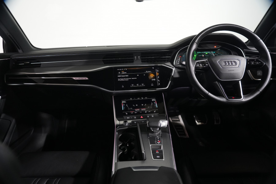 2021 Audi A6 55 TFSI S line Sedan Image 15