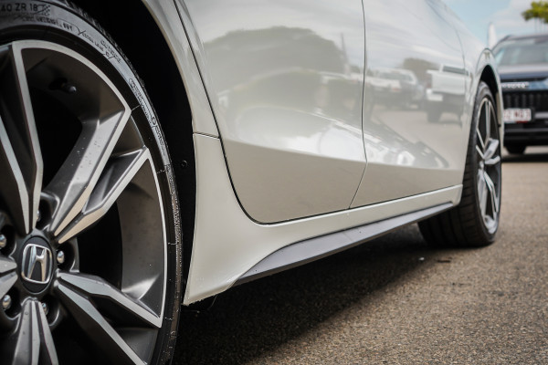 2024 MY25 Honda Civic 11th Gen e:HEV LX Hatch Image 12