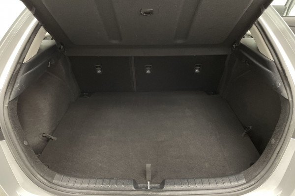 2018 Kia Cerato S Hatch Image 5