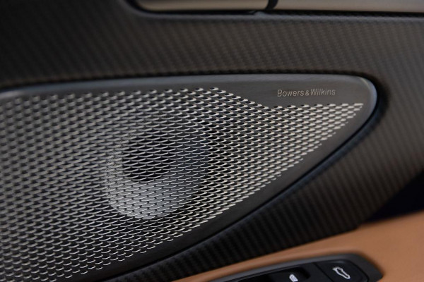 2026 Aston Martin Vanquish   Coupe Image 21
