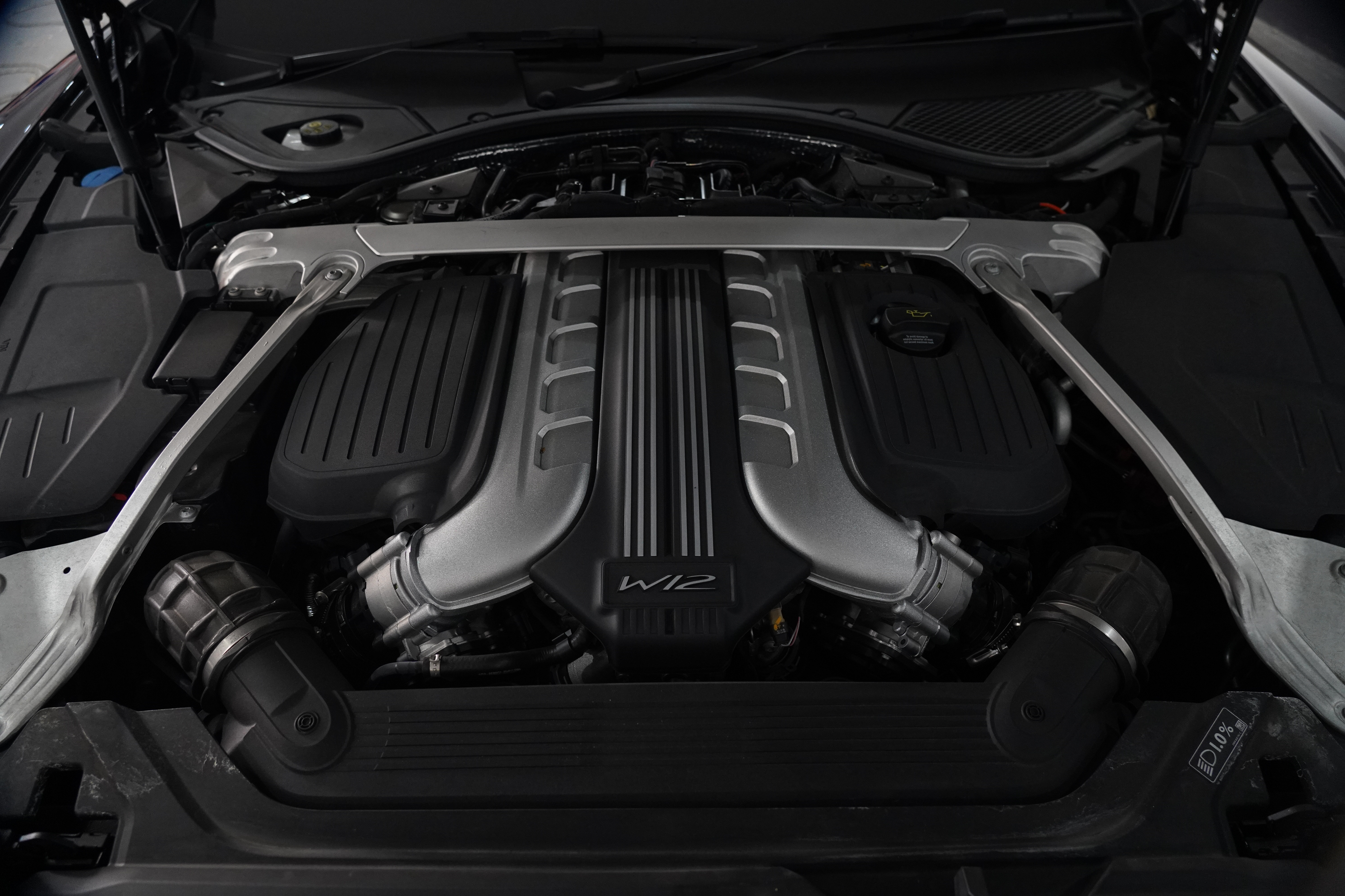 2021 Bentley Flying Spur W12 Sedan Image 24