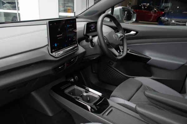 2025 MY25.5 Volkswagen ID. 5 E2 Pro SUV Image 8
