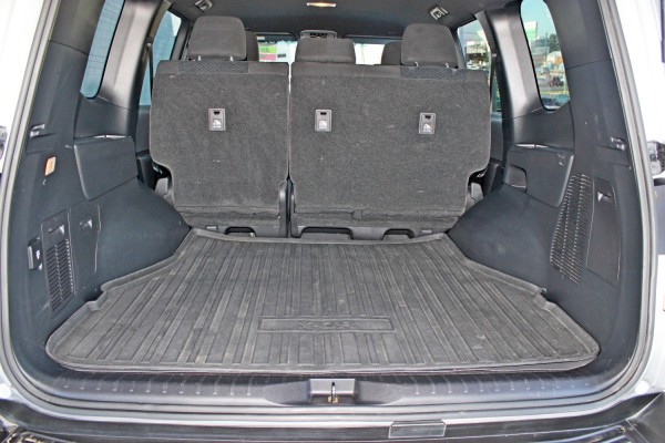 2023 Toyota LandCruiser FJA300R GX SUV Image 9