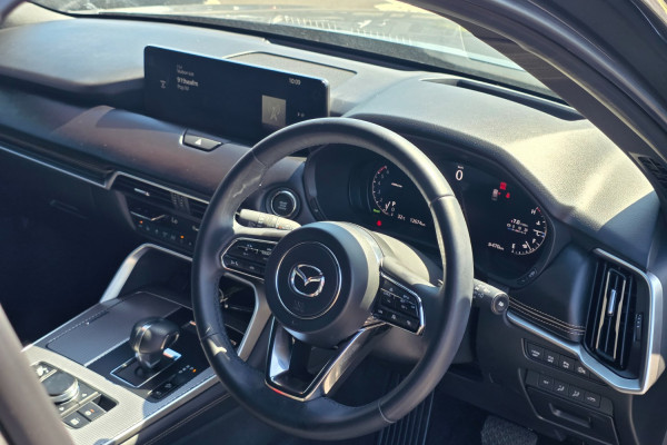 2025 Mazda CX-80 KL G40e Azami SUV Image 13