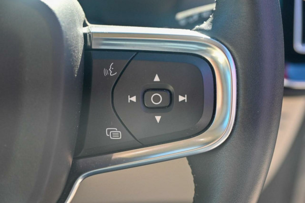 2020 MY21 Volvo XC40 XZ T4 Inscription SUV Image 13