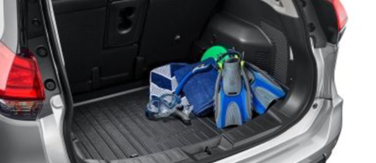 Rear protection tray