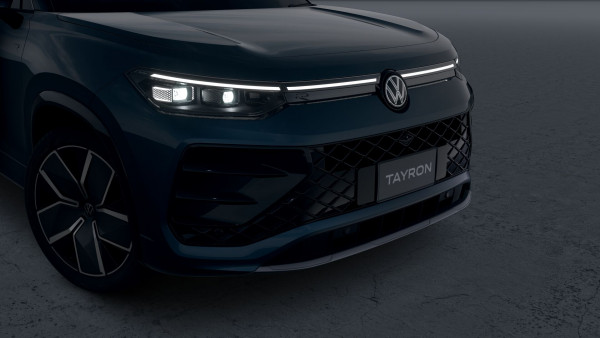 2025 MY26 Volkswagen Tayron R4 195TSI R-Line SUV image 10