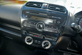 2015 Mitsubishi Mirage LA ES Hatchback