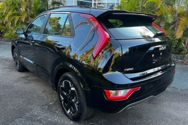 2024 Kia Niro SG2 EV S SUV Image 5