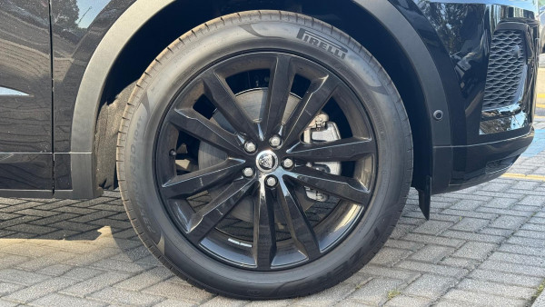 2024 MY24.75 Jaguar E-PACE X540 R-Dynamic SE SUV image 5