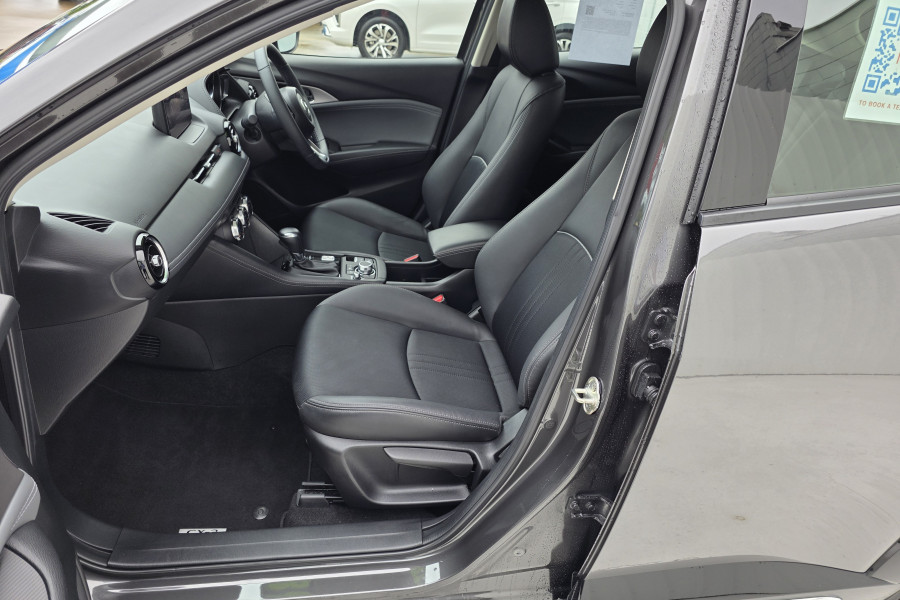 2022 Mazda CX-3 DK sTouring SUV Image 9