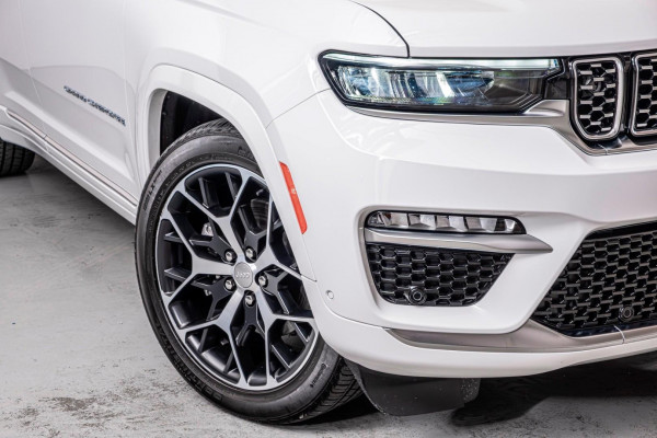 2023 Jeep Grand Cherokee WL Summit Reserve 4xe SUV image 6