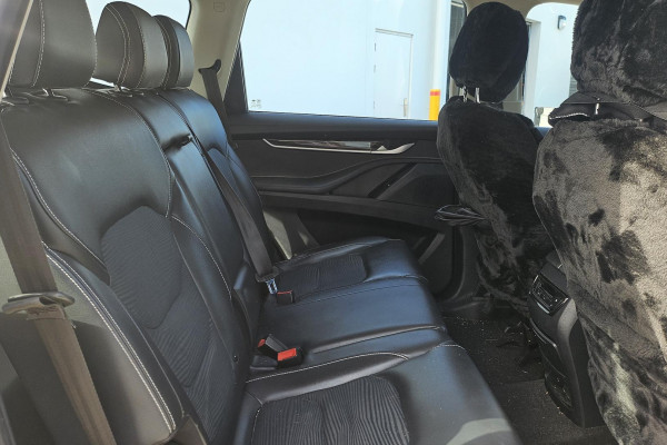 2021 LDV D90 SV9A  SUV Image 9