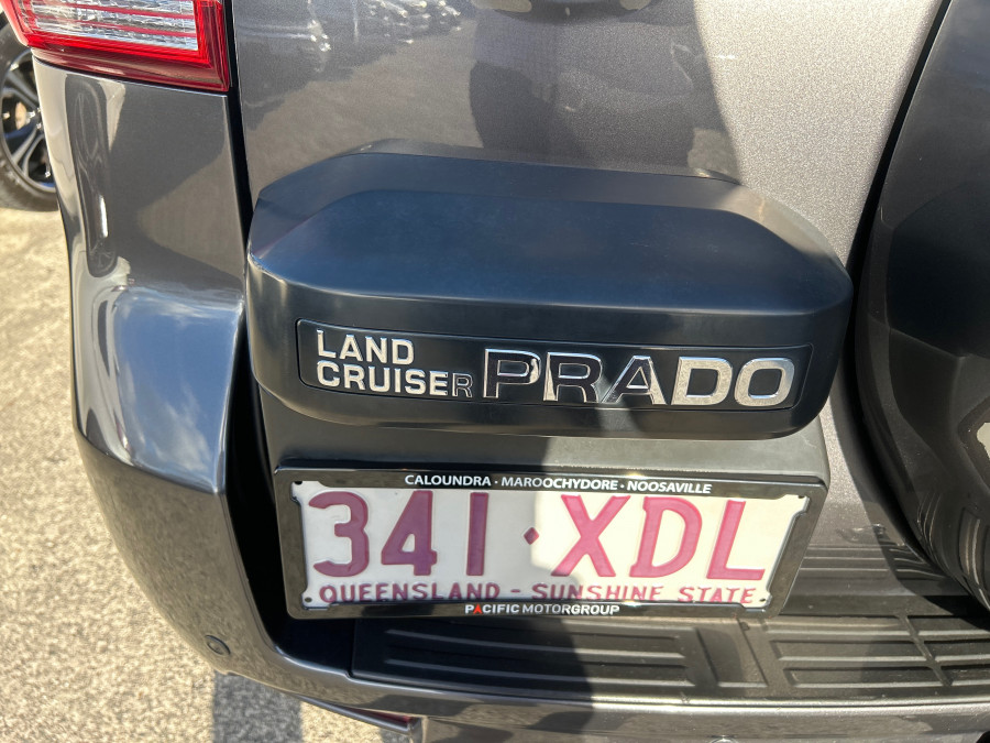 2016 Toyota LandCruiser Prado GDJ150R GXL SUV Image 24