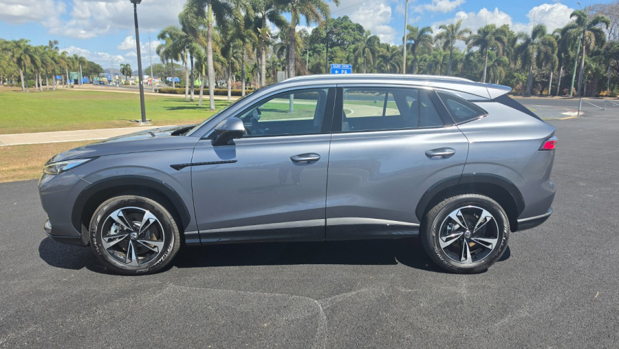 2025 MG HS AS33H Excite Hybrid+ SUV Image 12