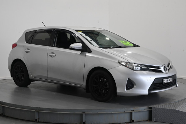 2014 Toyota Corolla 4436070A0 ascent Hatch Image 3