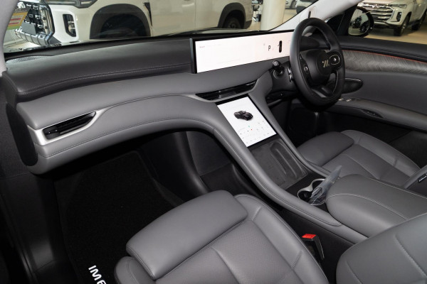 2026 MY25 MG IM6 S12L Performance SUV Image 7