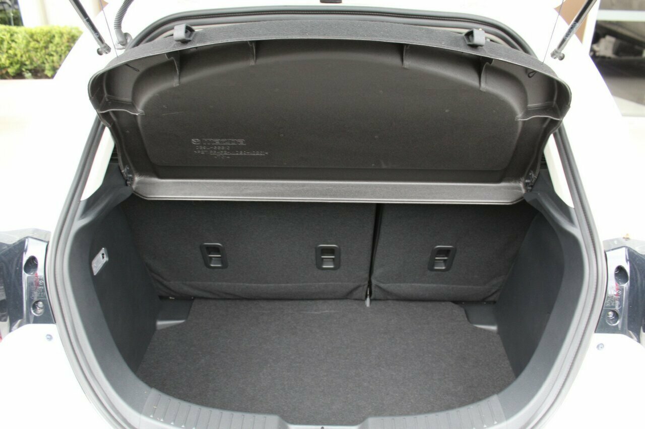 2024 Mazda 2 DJ Series G15 Evolve Hatch Image 18